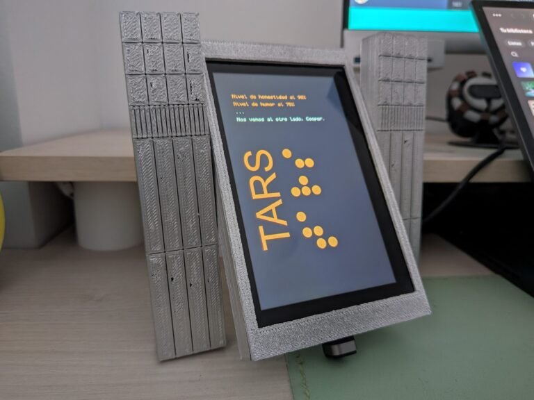Soporte CrowPanel 5 (TARS)